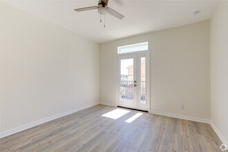 2445 Shadow View Ln in Houston, TX - Building Photo - Building Photo