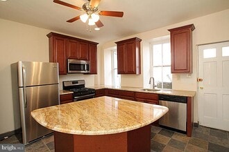 4713 Umbria St in Philadelphia, PA - Building Photo - Building Photo