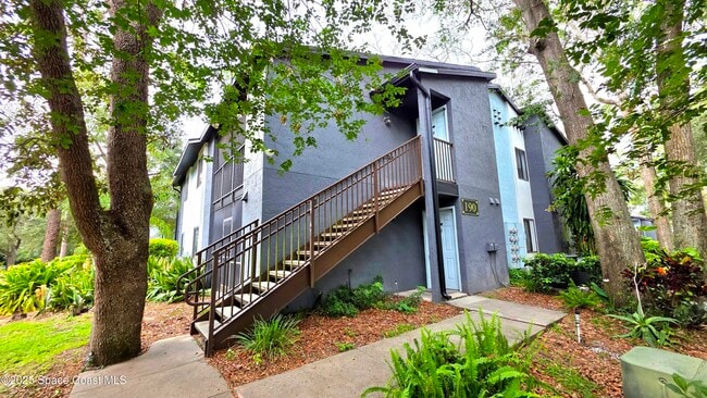 property at 190 Riverbend Dr