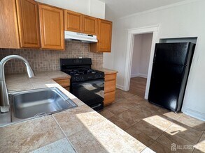 501 S 3rd Ave in Highland Park, NJ - Building Photo - Building Photo