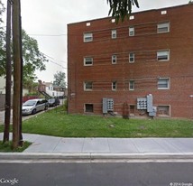 3105 Waclark Pl SE Apartments