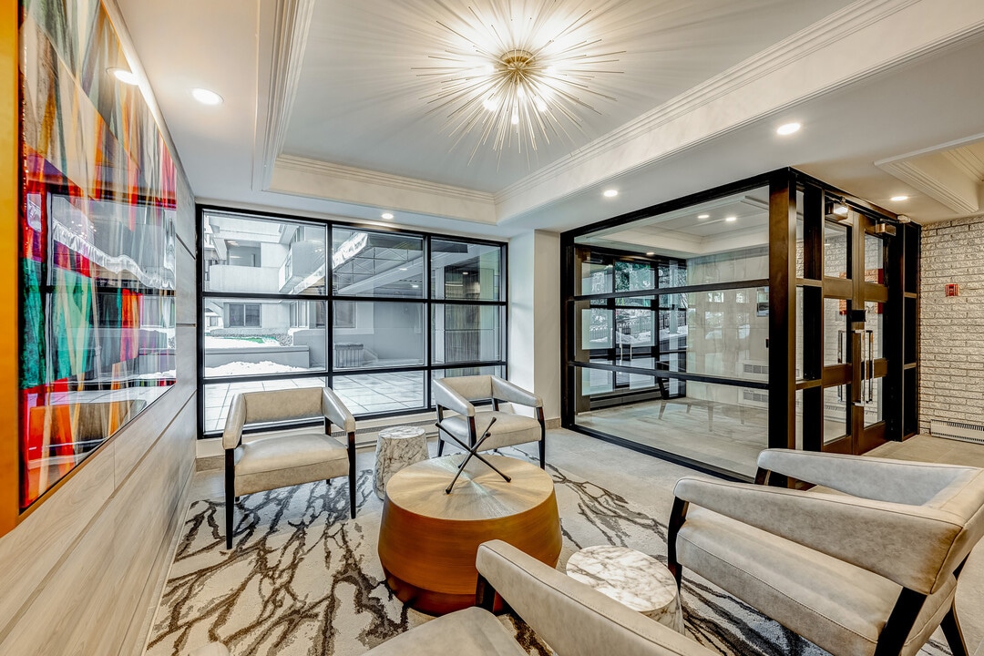 Les Jardins de Merici in Québec, QC - Building Photo