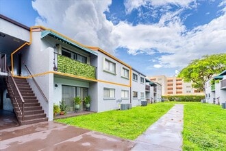 7419 SW 152nd Ave in Miami, FL - Building Photo - Building Photo