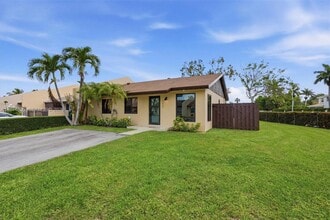 11959 SW 122nd Ct in Miami, FL - Building Photo - Building Photo