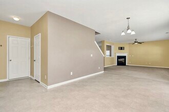 113 Sand Spur Dr in Mooresville, NC - Foto de edificio - Building Photo
