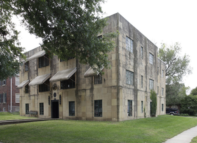 1601 South 20th Street in Lincoln, NE - Foto de edificio - Building Photo