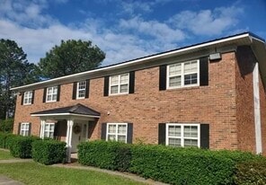 209 Vineland Dr, Unit 202