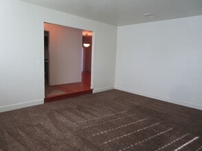 2039 Barbour Dr in Fairfield, CA - Building Photo - Building Photo