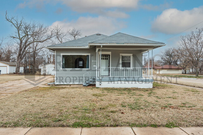 property at 2101 S Water St