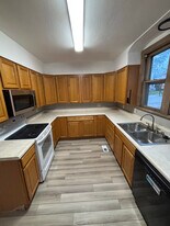 601 Hillsboro Ave in Edwardsville, IL - Building Photo