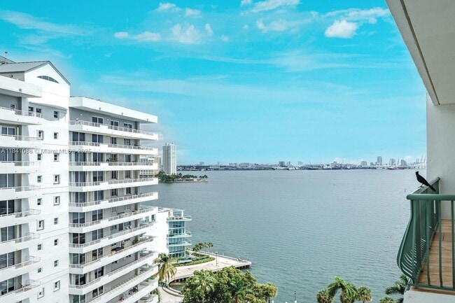property at 1408 Brickell Bay Dr