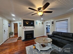 208 W Main St in Lawndale, NC - Building Photo - Building Photo