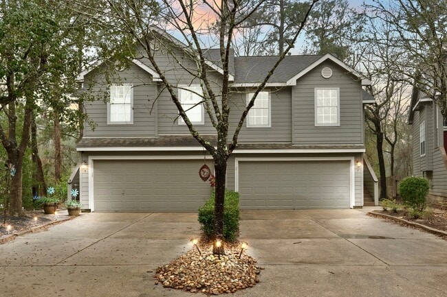 property at 7 Marble Rock Pl