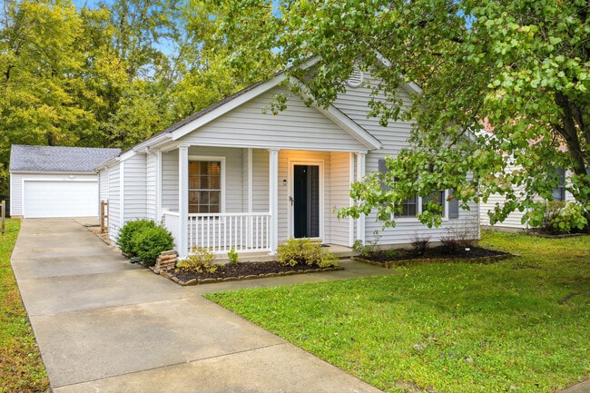 property at 6423 Hunters Creek Blvd