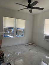 38 NW 70th St in Miami, FL - Building Photo - Building Photo