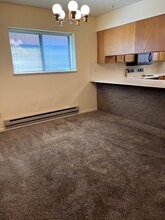 590 N Woodruff Ave, Unit 64 in Idaho Falls, ID - Foto de edificio - Building Photo