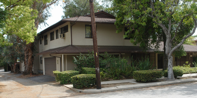 1731 Oxley St in South Pasadena, CA - Foto de edificio - Building Photo