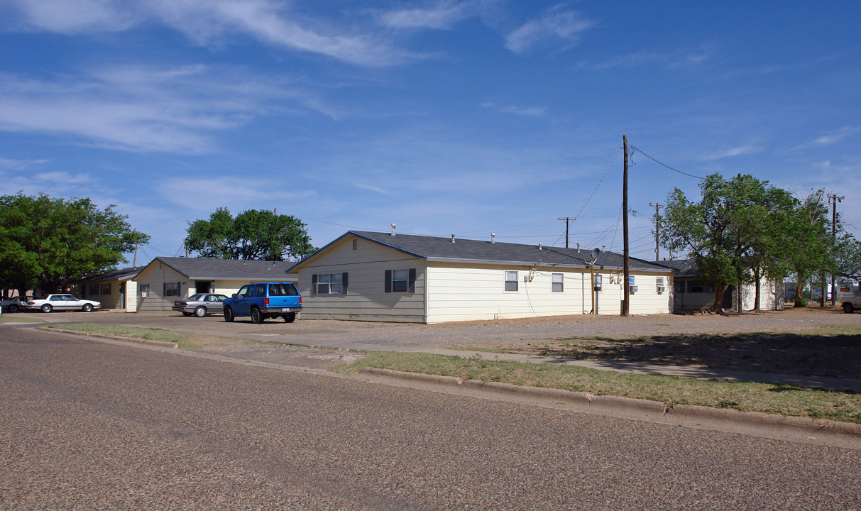 304 37th St in Lubbock, TX - Foto de edificio