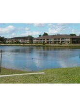 445 NW 210th St in Miami Gardens, FL - Building Photo - Building Photo