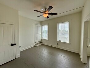 1530 New Holland Rd, Unit Apt A in Reading, PA - Foto de edificio - Building Photo