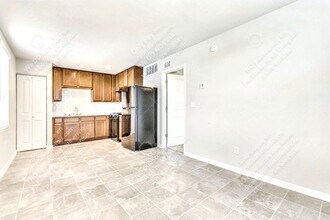 1628 Arbor Knot Dr in Kyle, TX - Building Photo - Building Photo