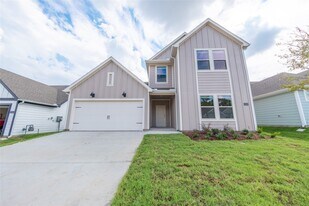 13156 Dawson Dr in Aubrey, TX - Building Photo