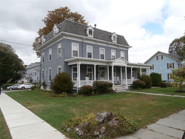 property at 26 Oakland Ave