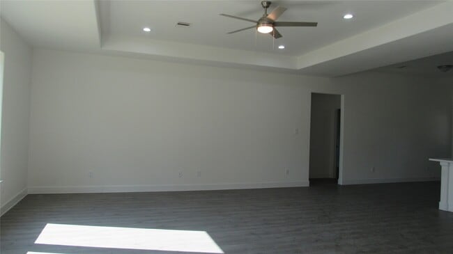 401 Deep Woods Ln in Livingston, TX - Building Photo - Building Photo