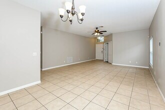 2146 Victoria Falls Dr in Orlando, FL - Building Photo - Building Photo