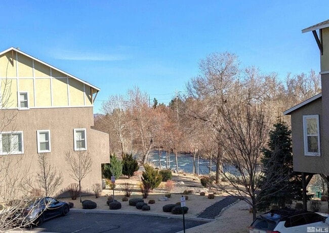 2896 Dana Kristin Ln in Reno, NV - Building Photo - Building Photo