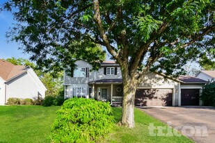 7173 Joplin Ave S in Cottage Grove, MN - Building Photo