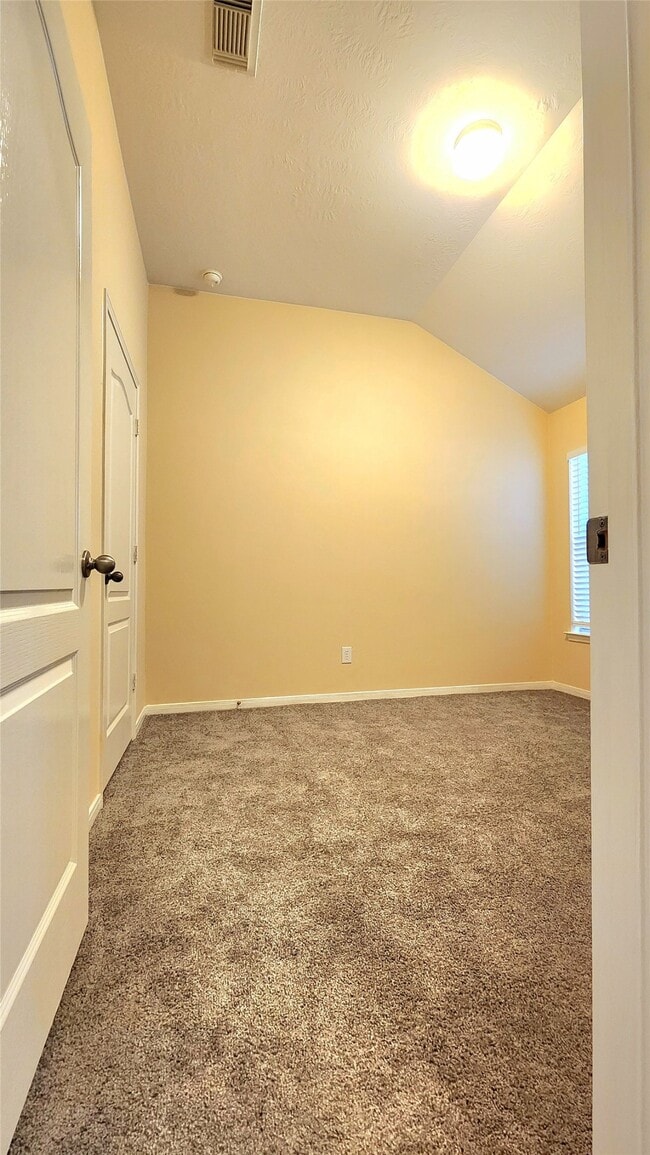 property at 3011 Sunchase Ct