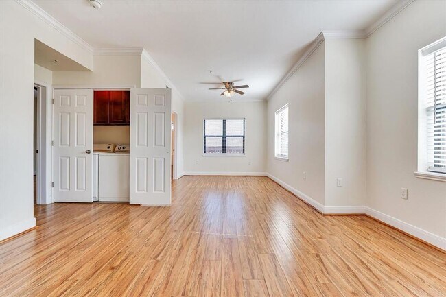 10102 Neuens Rd in Houston, TX - Building Photo - Building Photo