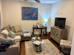 7 Ward Ct, Unit 2 in Boston, MA - Building Photo - Building Photo