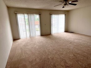 23333 Stirrup Dr in Diamond Bar, CA - Building Photo - Building Photo
