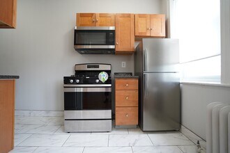 220 Kelton St in Boston, MA - Building Photo - Building Photo