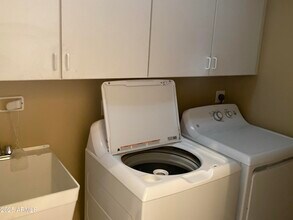 320 S 70th St in Mesa, AZ - Building Photo - Building Photo