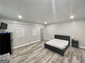 6068 Tracy Valley Dr NW in Norcross, GA - Building Photo - Building Photo