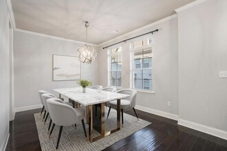 612 Luckett Ct in Smyrna, GA - Building Photo - Building Photo