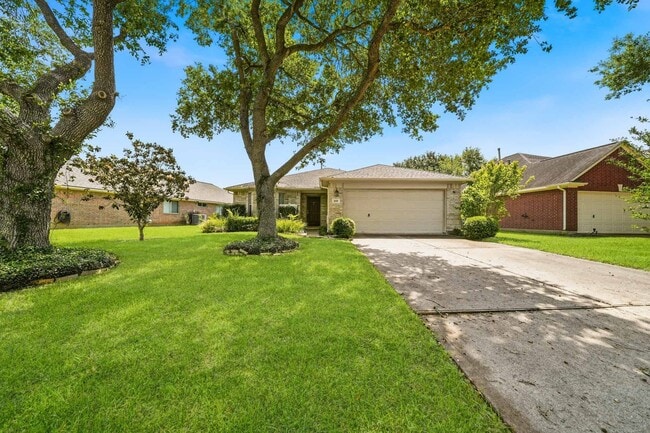 property at 2010 Hanover Springs Ln
