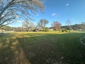 3795 Robin Ln in Valdosta, GA - Building Photo