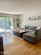 5422 Isabella Ct in Agoura Hills, CA - Building Photo - Building Photo
