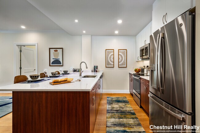 101 Asheville Rd in Chestnut Hill, MA - Building Photo - Building Photo