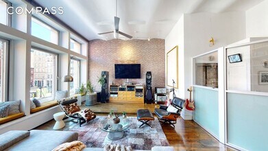 382 Lafayette St, Unit 2 in New York, NY - Building Photo - Building Photo