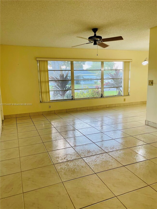1082 NW 85th Terrace in Plantation, FL - Building Photo - Building Photo