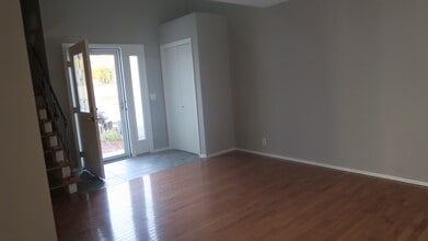 13807 Greenfield Rd in Omaha, NE - Building Photo - Building Photo
