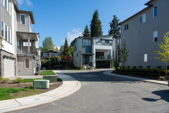 Woodlands Reserve by Tri Pointe in Kirkland, WA - Building Photo - Building Photo