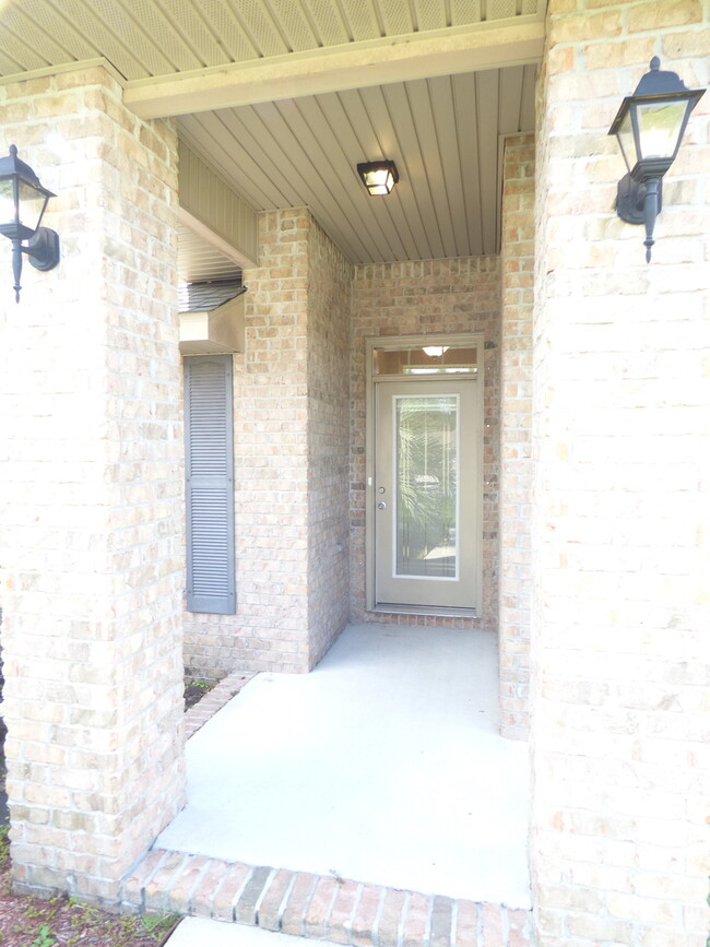 5994 Autumn Pines Cir in Pace, FL - Building Photo - Building Photo