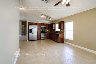 18466 NW 22nd St in Pembroke Pines, FL - Building Photo - Building Photo