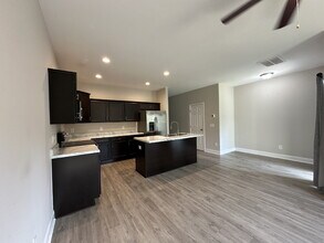 364 S Stingray Ln in Sneads Ferry, NC - Building Photo - Building Photo